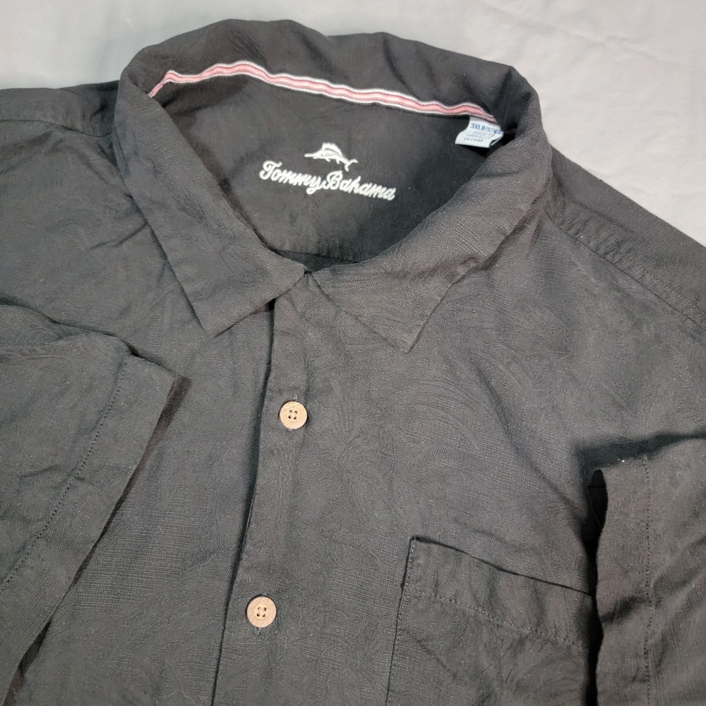 Tommy Bahama Jacquard Hawaiian Shirt Mens 3XLB Black Short Sleeve All Over Print